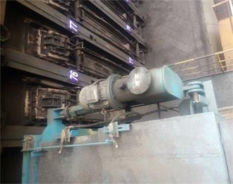 ���̰���